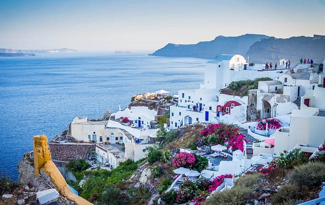 eSIM יוון - שירותי התקשורת הכי זולים בזמן החופשה שלכם ביוון